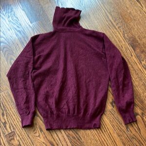 100% Cashmere Burgundy Sweater